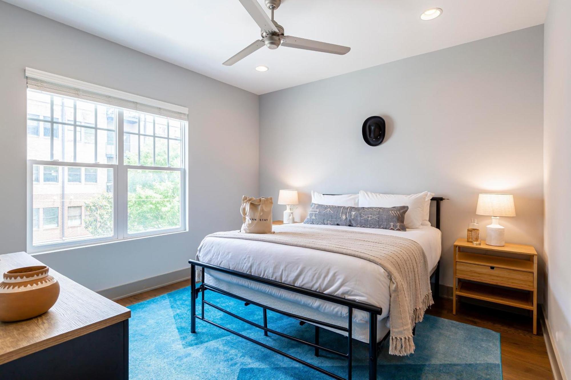 Waverly By Avantstay Nashville-Inspired Townhome W Luxury Kitchen Pool Table Dış mekan fotoğraf