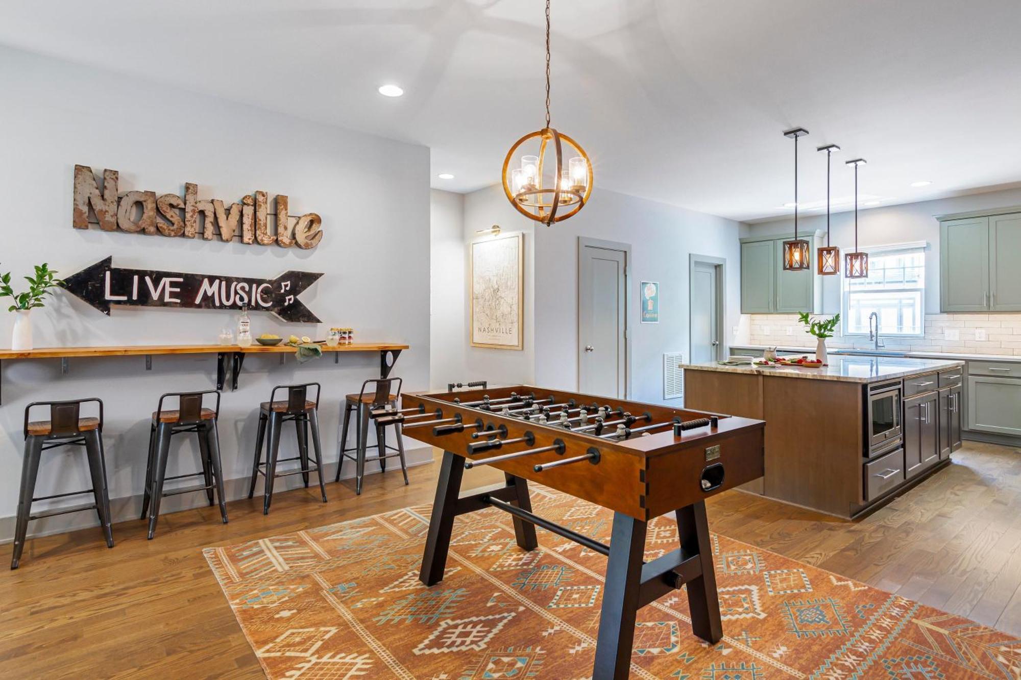Waverly By Avantstay Nashville-Inspired Townhome W Luxury Kitchen Pool Table Dış mekan fotoğraf