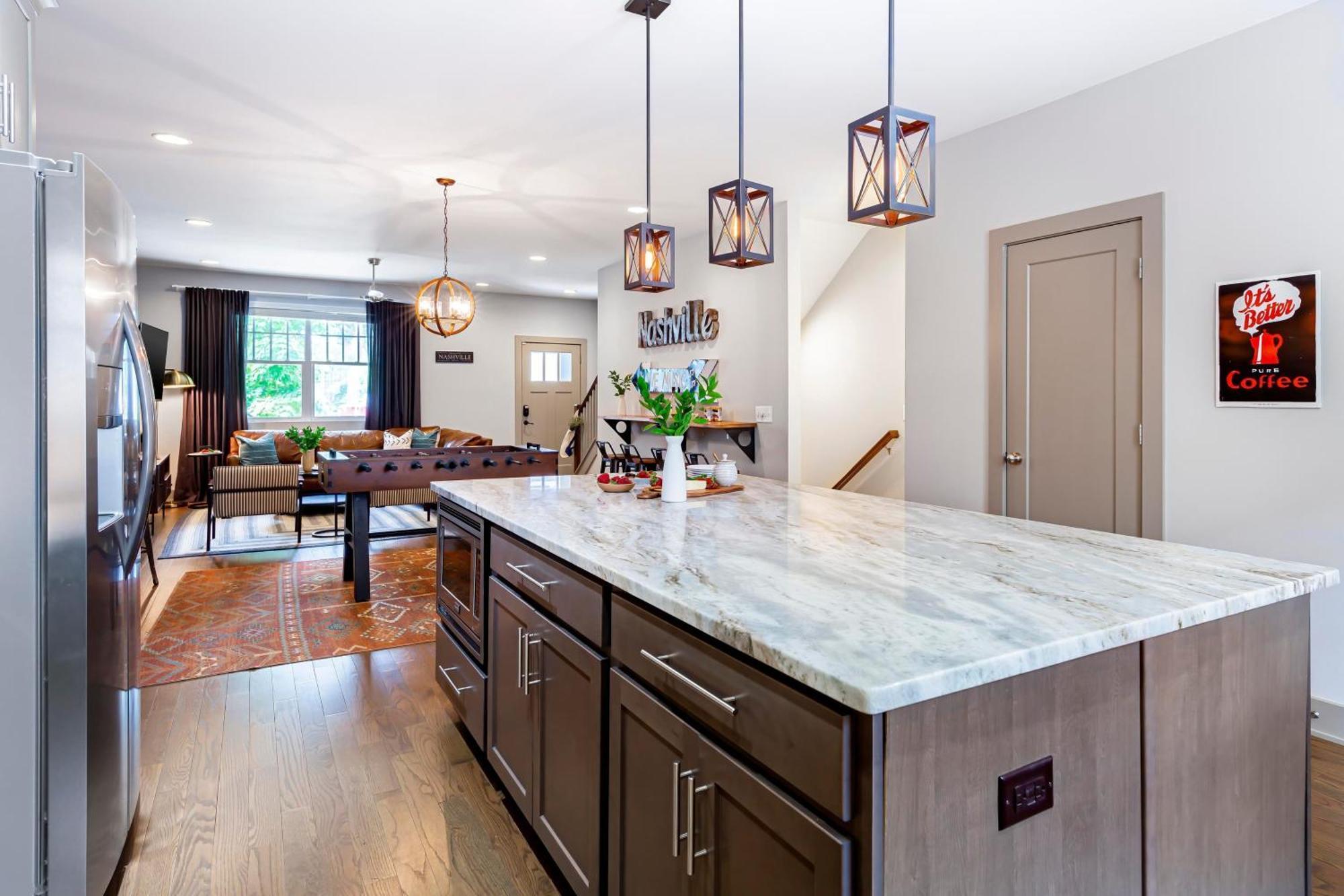 Waverly By Avantstay Nashville-Inspired Townhome W Luxury Kitchen Pool Table Dış mekan fotoğraf